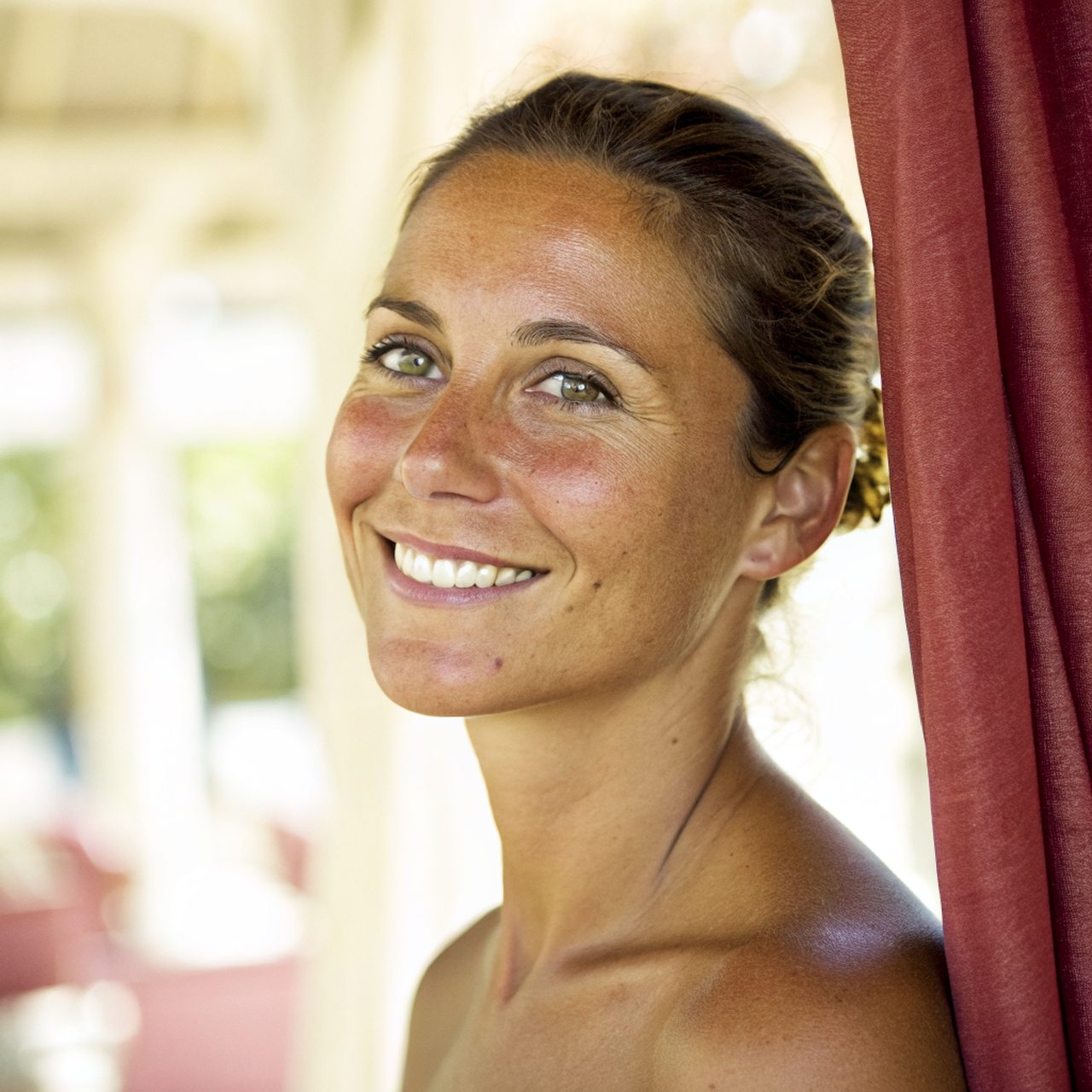 Achieve the Perfect Glow: The Moroccan Spray Tan Experience