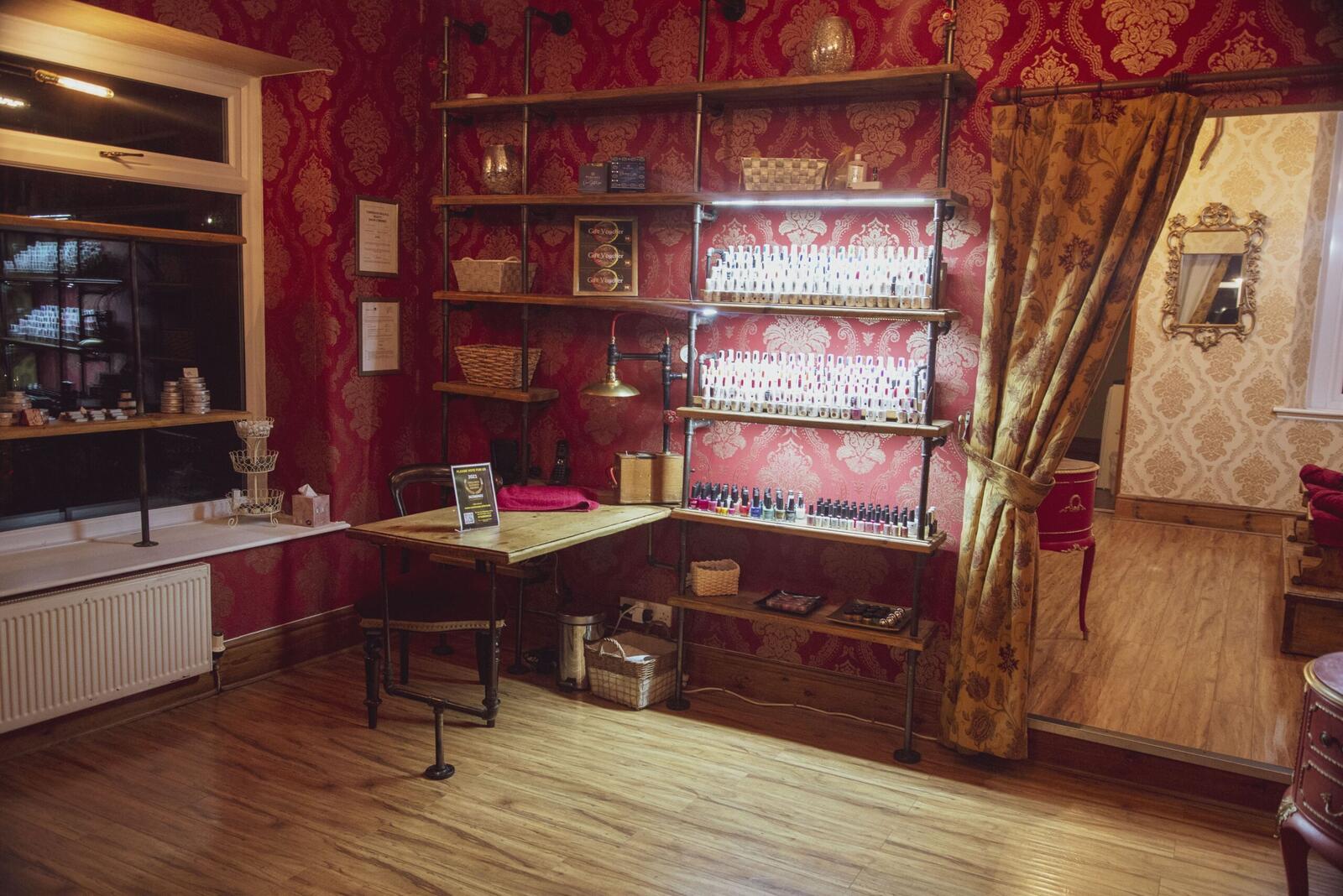 Relaxing treatment room at Gilded Dreams Salon